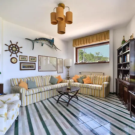 Βίλα Ottagonale *