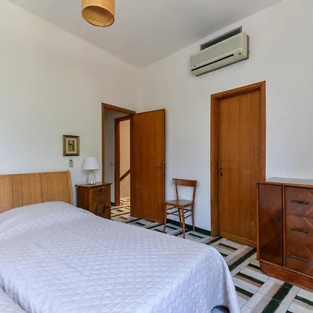 Ottagonale Villa Capoliveri (Isola d'Elba)