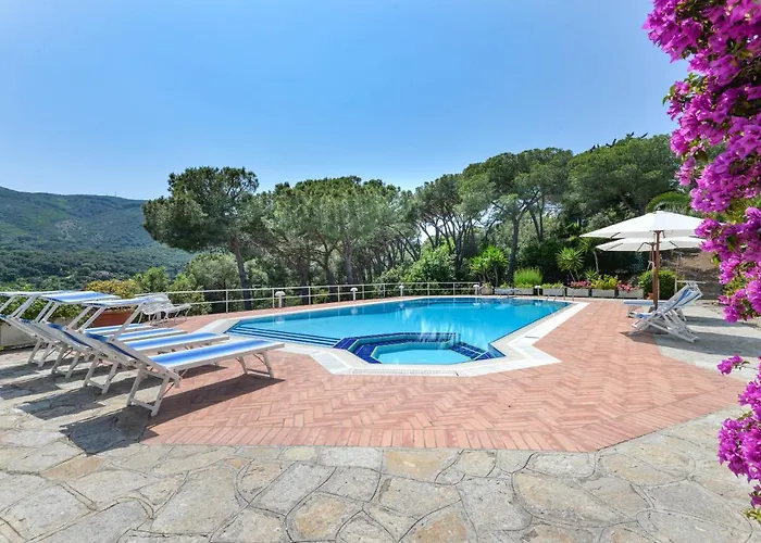 Ottagonale Каполивери