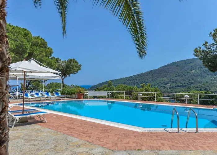 Ottagonale Вилла Каполивери