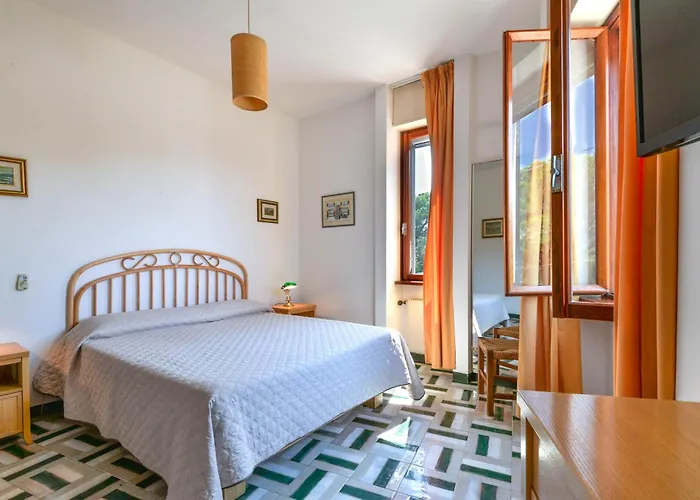 Ottagonale Villa Capoliveri (Isola d'Elba)